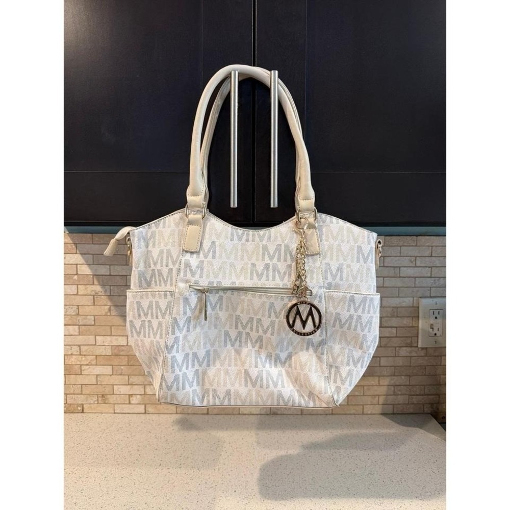 MKF Mia K Tayla Satchel White Vegan Leather - Picture 1 of 3